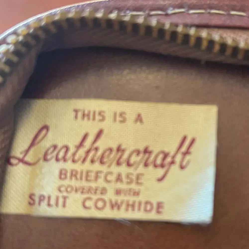 VTG. Leathercraft Split Cowhide Leather Briefcase Portfolio Retractable Handles